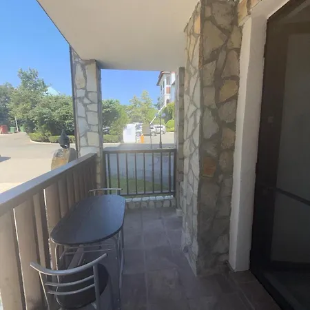Stylish, Cozy Vacation Apartment, Sea View Apartamento Sveti Vlas